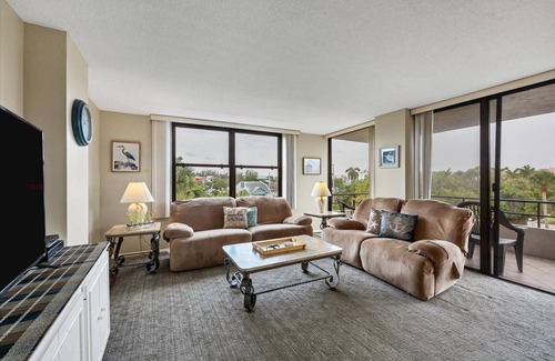 Siesta Key Condo | 116 m² Condo ∙ 2 bedrooms ∙ 6 guests