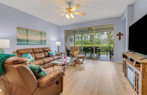 Bonita Springs Condo | 117 m² Condo ∙ 2 bedrooms ∙ 4 guests