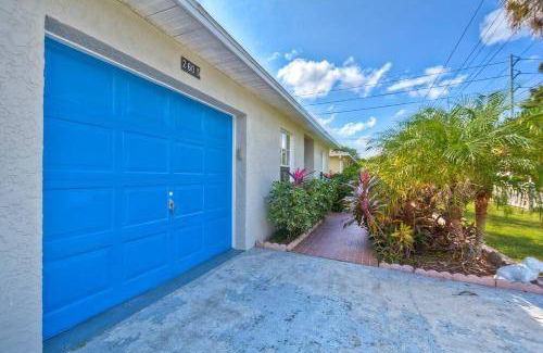 East Ybor House | 117 m² House ∙ 3 bedrooms ∙ 12 guests