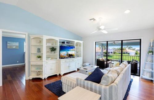 Marco Island House | 1187 Bond Court