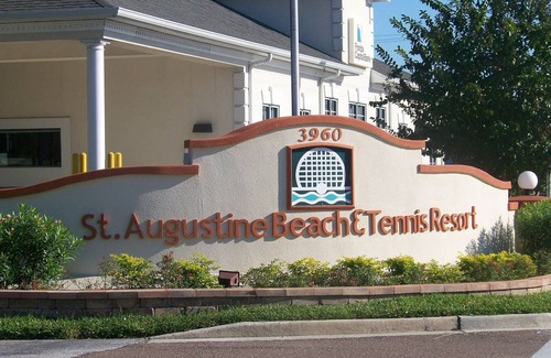 St. Augustine Beach House | 120 m² House ∙ 2 bedrooms ∙ 2 guests