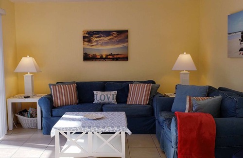 St. Augustine Beach House | 120 m² House ∙ 2 bedrooms ∙ 2 guests