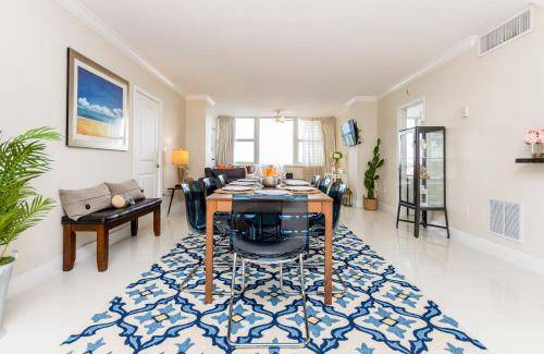 Galt Mile Apartment | 121 m² Apartment ∙ 3 bedrooms ∙ 12 guests