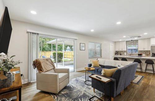 Riverside Heights House | 121 m² House ∙ 3 bedrooms ∙ 8 guests