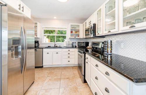 Casselberry House | 122 m² House ∙ 3 bedrooms ∙ 11 guests