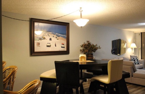 Daytona Beach Shores Condo | 124 m² Condo ∙ 2 bedrooms ∙ 6 guests