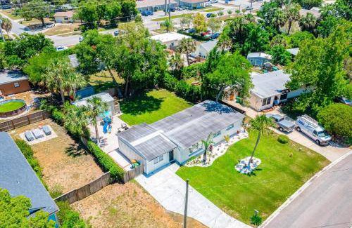 Jacksonville Beach House | 128 m² House ∙ 3 bedrooms ∙ 8 guests