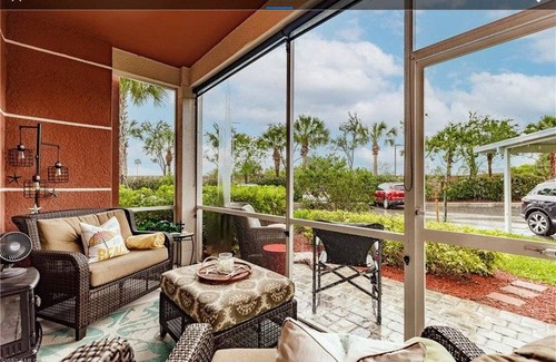 Majestic Palms Condo | 130 m² Condo ∙ 3 bedrooms ∙ 6 guests
