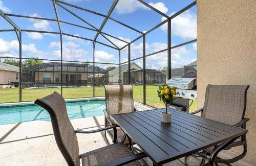Crystal Cove House | 130 m² House ∙ 4 bedrooms ∙ 8 guests