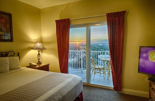 Florida Central Atlantic Coast Condo | 131 m² Condo ∙ 2 bedrooms ∙ 8 guests