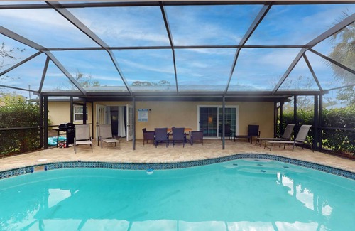 Palm Harbor House | 131 m² House ∙ 3 bedrooms ∙ 8 guests