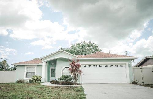 Clearwater House | 132 m² House ∙ 3 bedrooms ∙ 16 guests