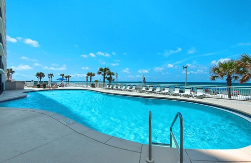 Biltmore Beach Condo | 134 m² Condo ∙ 2 bedrooms ∙ 8 guests