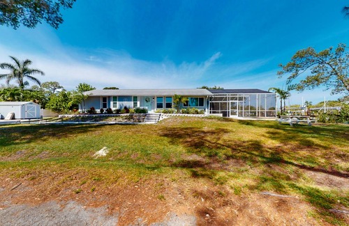 Cortez House | 136 m² House ∙ 3 bedrooms ∙ 8 guests
