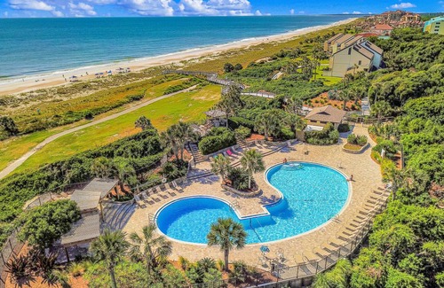 Fernandina Beach Condo | 137 m² Condo ∙ 3 bedrooms ∙ 8 guests
