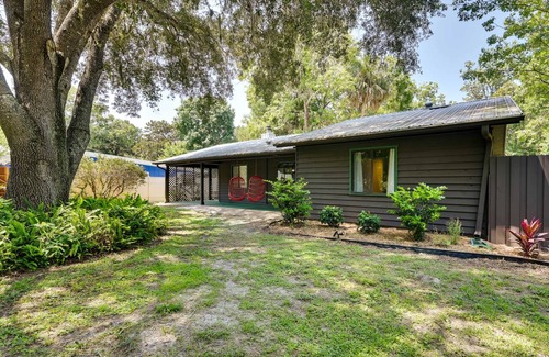 Homosassa Cottage | 138 m² Cabin ∙ 3 bedrooms ∙ 10 guests