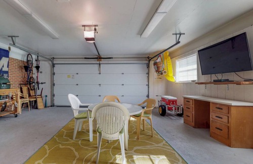 Hollywood Beach House | 138 m² House ∙ 4 bedrooms ∙ 8 guests