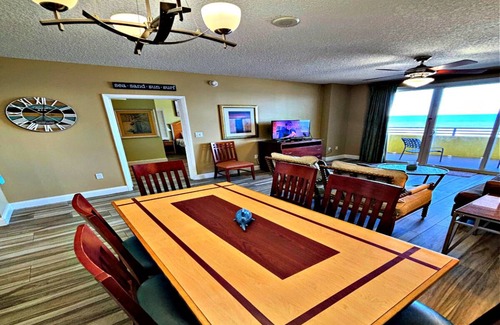 Daytona Beach Condo | 139 m² Condo ∙ 3 bedrooms ∙ 11 guests