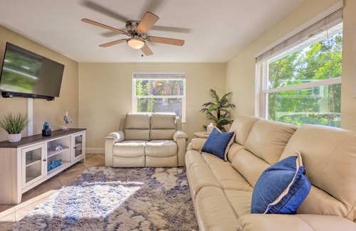New Port Richey Cottage | 143 m² Cabin ∙ 3 bedrooms ∙ 6 guests