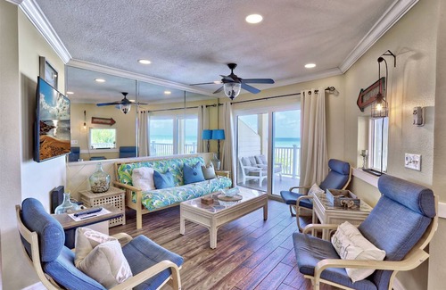 Treasure Island House | 144 m² House ∙ 3 bedrooms ∙ 8 guests