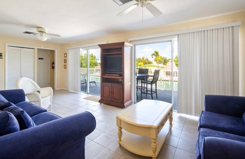 Marathon House | 144 m² Maisonette ∙ 2 bedrooms ∙ 6 guests