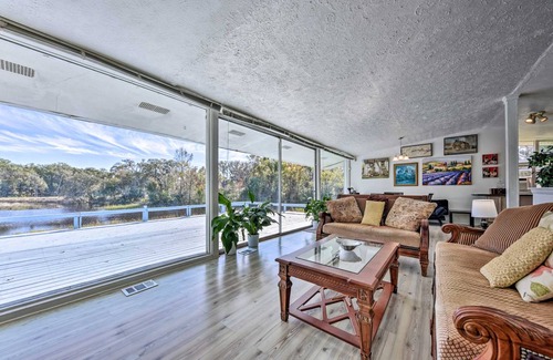 Jacksonville House | 147 m² House ∙ 2 bedrooms ∙ 6 guests