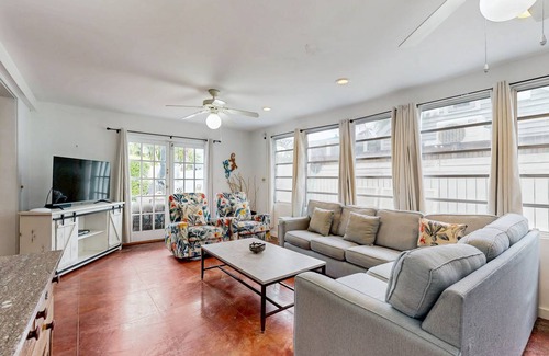 Historic Seaport House | 149 m² House ∙ 3 bedrooms ∙ 6 guests