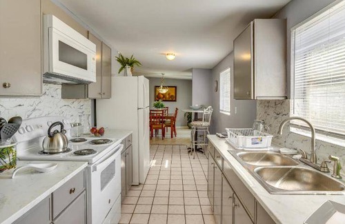 Lake Somerset House | 149 m² House ∙ 3 bedrooms ∙ 7 guests