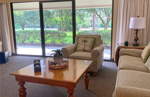 Palm Harbor Condo | 154 m² Condo ∙ 3 bedrooms ∙ 8 guests