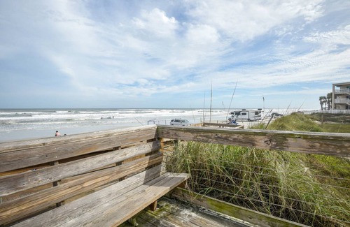 New Smyrna Beach House | 157 m² House ∙ 2 bedrooms ∙ 4 guests