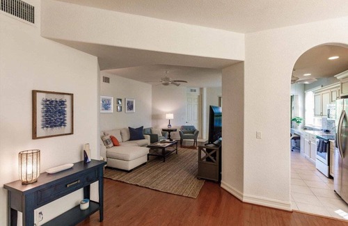 Pelican Condo | 158 m² Condo ∙ 3 bedrooms ∙ 6 guests