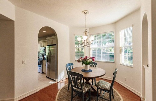 Pelican Condo | 158 m² Condo ∙ 3 bedrooms ∙ 6 guests