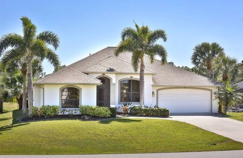 Long Meadow House | 162 m² Bungalow ∙ 3 bedrooms ∙ 6 guests
