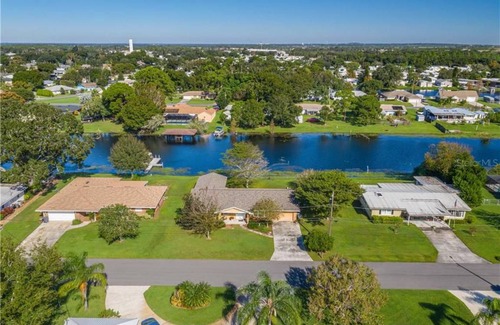 Crooked Lake Park House | 167 m² House ∙ 3 bedrooms ∙ 6 guests