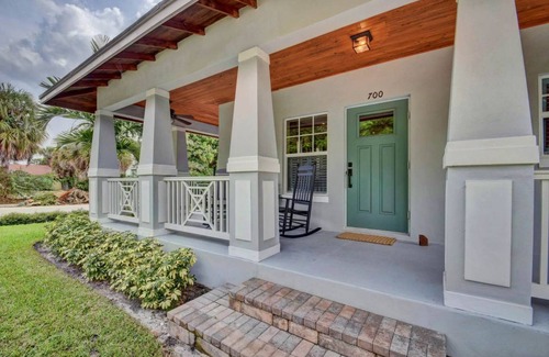 Grandview Heights House | 167 m² House ∙ 3 bedrooms ∙ 6 guests