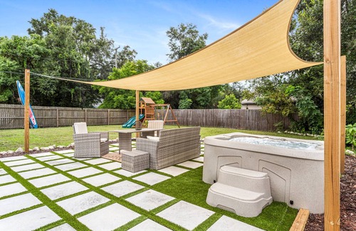 Old Seminole Heights House | 167 m² House ∙ 4 bedrooms ∙ 7 guests