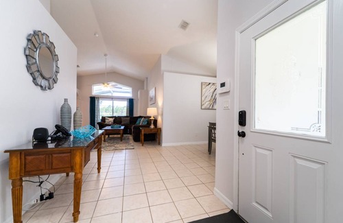Orange Tree House | 171 m² House ∙ 4 bedrooms ∙ 8 guests