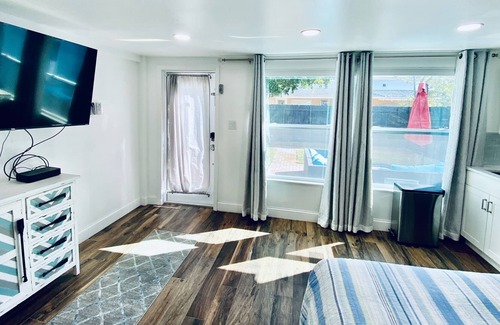 Victoria Park Apartment | 1757C Secluded Studio- Close to Beach & Las Olas