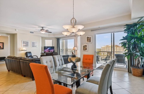 Holiday Isle Condo | 177 m² Condo ∙ 3 bedrooms ∙ 8 guests