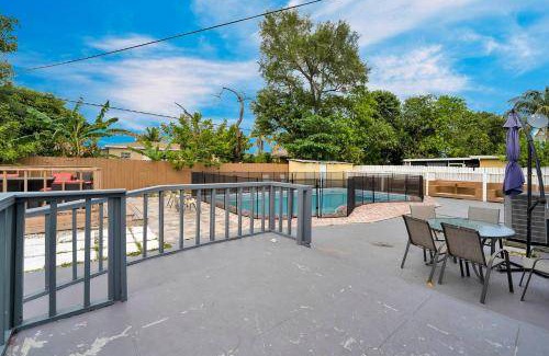 Golden Glades House | 177 m² House ∙ 3 bedrooms ∙ 10 guests