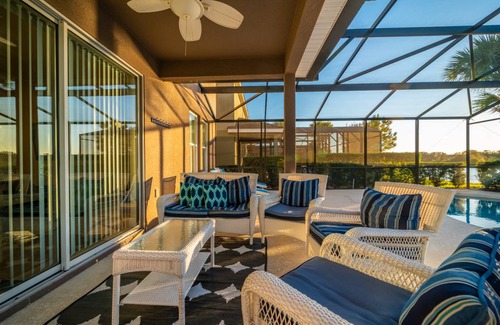 Loughman House | 180 m² House ∙ 6 bedrooms ∙ 12 guests