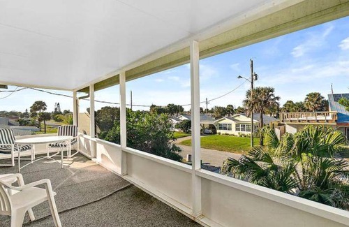 Holland By The Sea House | 181 m² House ∙ 3 bedrooms ∙ 8 guests