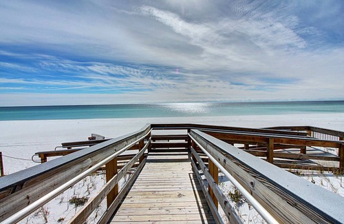 Villages of Crystal Beach House | 181 m² House ∙ 4 bedrooms ∙ 12 guests