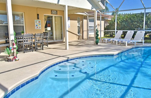 Sunridge Woods House | 186 m² House ∙ 4 bedrooms ∙ 8 guests