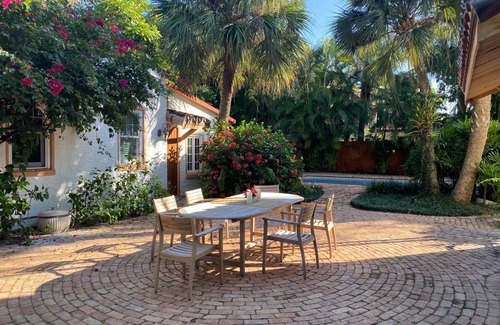 Southside House | 186 m² House ∙ 4 bedrooms ∙ 8 guests