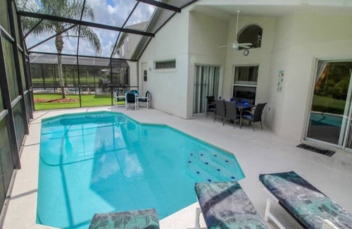 Lake Berkley Villa | 186 m² Villa ∙ 4 bedrooms ∙ 8 guests