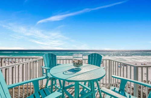Miramar Beach Apartment | 189 m² Apartment ∙ 3 bedrooms ∙ 8 guests