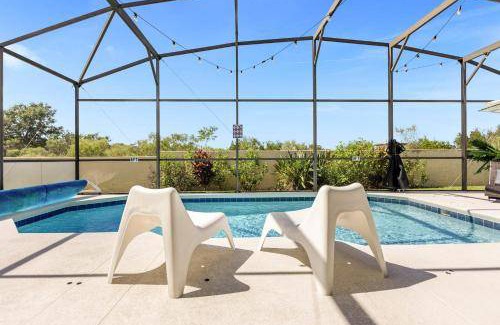 Crystal Cove House | 193 m² House ∙ 4 bedrooms ∙ 8 guests