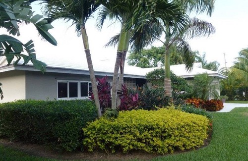 Juno Beach House | 195 m² House ∙ 3 bedrooms ∙ 7 guests