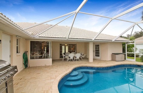 Nokomis Villa | 195 m² Villa ∙ 3 bedrooms ∙ 6 guests